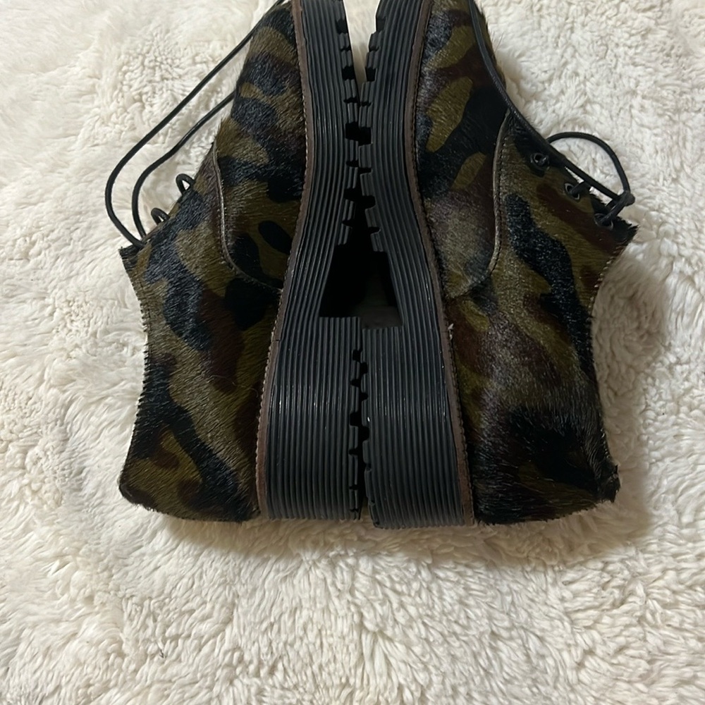 Shellys London Brown and Black Textured Shoes